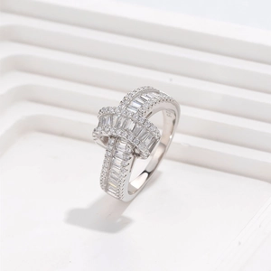 Chic 925 sterling silver multilayer wavy ring with baguette and round zircons