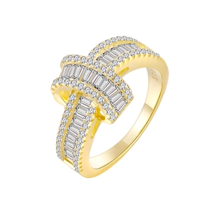 Elegant 18k gold plated 925 silver wavy ring featuring micro-paved sparkling crystals