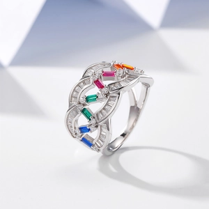 Regenbogen-Edelsteinring aus 925er Silber mit 18 Karat Vergoldung und Pavé-Zirkon