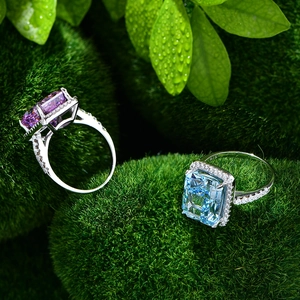 Bagues en argent 925 avec grandes pierres bleues et violettes de 13 carats