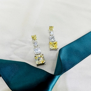 Boucles d'oreilles pendantes en argent massif avec citrine jaune 8ct et zircons blancs