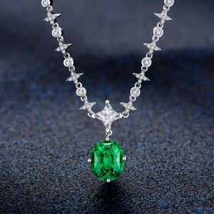 Luxury 925 silver necklace with a large emerald cut gemstone and star linked chain