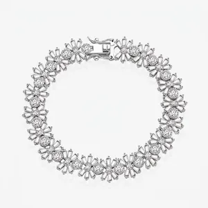 Bracelet Flocon de Neige en Argent Sterling 925 pour Femme Luxueux Bracelet Tennis Incrusté de Zirconia Bijoux de Mariage Noël