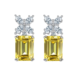 Orecchini in argento 925 con zircone giallo taglio smeraldo e decorazione floreale