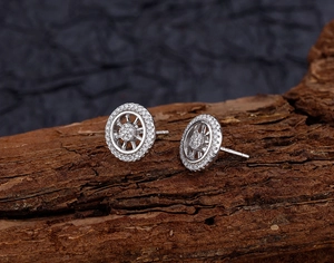 Detailed close-up of S925 sterling silver dreamcatcher earrings with pavé crystals