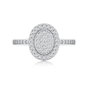 Elegant S925 sterling silver halo ring with oval-shaped cluster of sparkling diamonds
