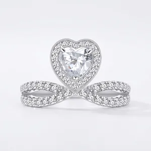 Bague Cœur en Argent Sterling 925 pour Femme Mode Bande Torsadée Infinie avec Strass Halo Bijoux Cadeau