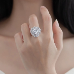 Elegant S925 sterling silver ring featuring a heart-shaped diamond with halo setting