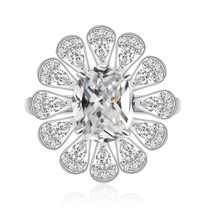 Anello a fiore in argento 925 di lusso con diamante ovale simulato e design con halo