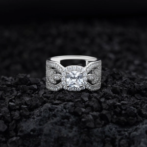 Luxurious S925 silver leaf ring with square center diamond and intricate hollow design