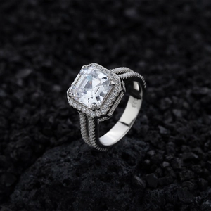 Luxurious S925 sterling silver halo ring with large square diamond-cut zircon stone