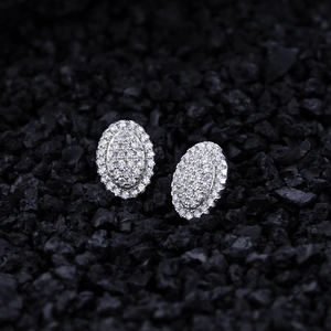 Sparkling S925 sterling silver oval stud earrings with pavé set cubic zirconia stones