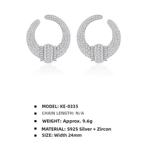 Detailed view of S925 silver U-shaped earrings with pavé zircon settings and dimensions