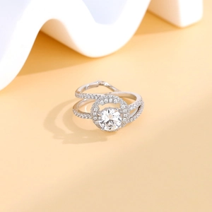 Detailed view of S925 sterling silver ring with cat ear design and round micro-pave crystals