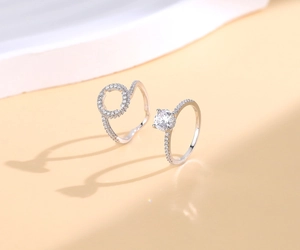 Macro view of S925 sterling silver ring set showing brilliant cubic zirconia pave setting