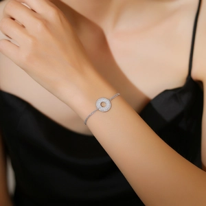 Bracciale da donna in argento sterling S925 con pendente rotondo in zirconi cubici