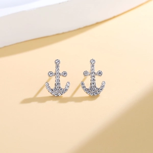Sparkling S925 sterling silver anchor stud earrings with cubic zirconia stones