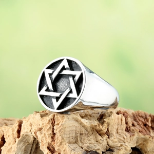 Vintage stainless steel signet ring with engraved Hexagram star pattern for men