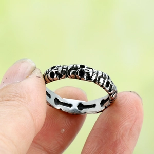 Vintage stainless steel skull ring with punk style gothic relief engraving for men