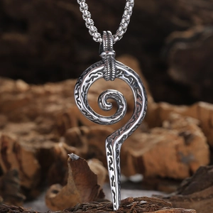 Pendentif sceptre serpent totem maya style punk rétro en acier inoxydable argenté