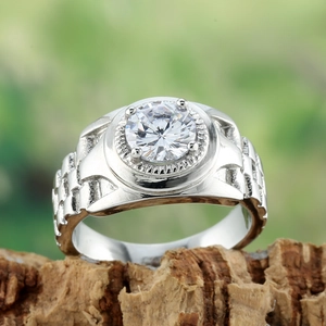 Classic silver titanium steel men's ring with large round zircon on rustic wood base
