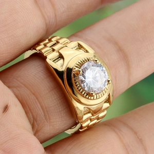 Classic gold presidential link band ring for men with a brilliant round cut zircon stone