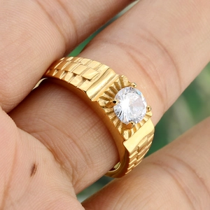 Gold plated stainless steel ring for men with chain strap texture and round zircon