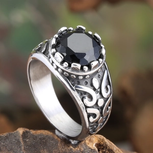 Vintage punk titanium steel ring with black faceted gemstone and engraved floral textures