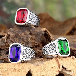 Vintage rectangle gemstone signet ring with engraved filigree in silver stainless steel