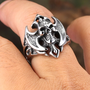 Gothic skull ring for men in vintage silver stainless steel with engraved wings