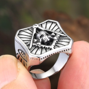 Bague tête de mort Maçonnique rétro en acier inoxydable avec compas et œil de la providence