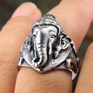 Retro stainless steel Ganesha elephant ring with oxidized finish for men in vintage style