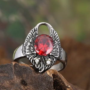 Bague vintage ailes d'aigle pour hommes en acier inoxydable avec une grande gemme rouge ovale