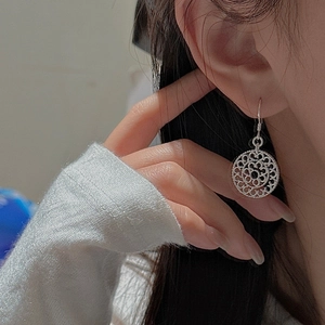S925 sterling silver hollow round earrings with mandala flower pattern for women