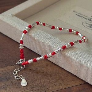Rotes Kordelarmband aus S925 Sterlingsilber im Bambusstil mit feinem Knoten-Design
