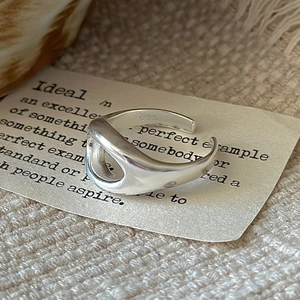 Minimalist S925 sterling silver open ring with irregular streamlined hollow design