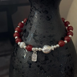 Bracelet en argent S925 avec perles d'agate rouge, breloque poisson et pendentif Pingan