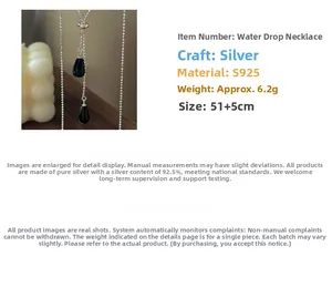 Détail du pendentif goutte en argent S925 avec agate noire et dimensions de chaîne 51+5cm