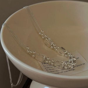 Collier multicouche en argent sterling S925 avec pendentifs carrés à texture irrégulière