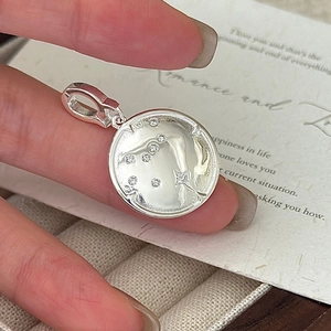 Pendentif Pièce Ronde en Argent Sterling 925 Vintage Lune Étoile Cochon du Zodiaque Relief Strass pour Femme Bijoux