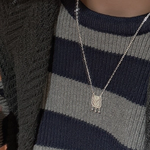 Retro S925 sterling silver necklace with engraved rectangular pendant and bead tassels