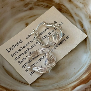 S925 sterling silver hoop earrings with irregular vintage pleated texture and wavy design