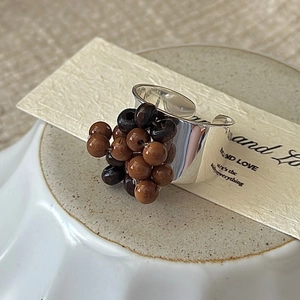 Retro S925 sterling silver wide open ring with brown beads in a minimalist design