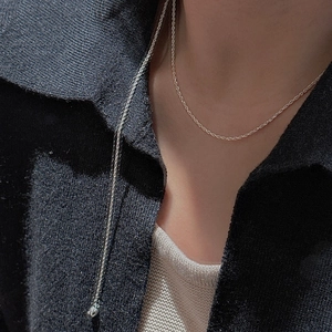 Minimalist S925 sterling silver rope chain necklace with a vintage twisted design style