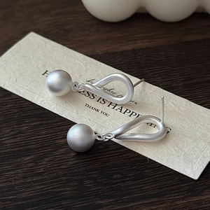 Minimalist S925 sterling silver drop earrings with matte beads and teardrop pendants