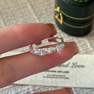 Minimalist 925 Sterling Silver Adjustable Open Ring For Women Vintage Irregular Hammered Texture Liquid Metal Finger Ring