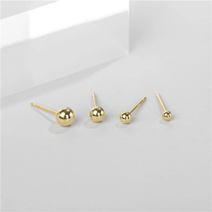 Orecchini a lobo minimalisti in argento S925 di varie dimensioni con placcatura in oro 14K