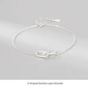 Detaillierte Makroansicht des S925 Sterlingsilber U-förmigen Doppelglied-Armbandes