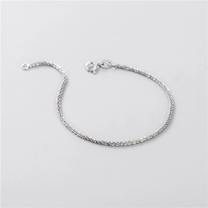 Sparkling S925 sterling silver chain bracelet for women with secure spring clasp