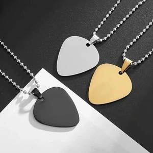 Collana Minimalista in Acciaio Inossidabile con Plettro per Chitarra per Uomo Donna Gioielli Musica Punk Rock Regalo